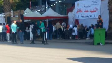 إقبال متوسط في الساعات الأولى.. انطلاق التصويت بمدرسة الشهيد عبد الخالق في دار السلام إقبال متوسط في الساعات الأولى.. انطلاق التصويت بمدرسة الشهيد عبد الخالق في دار السلام
