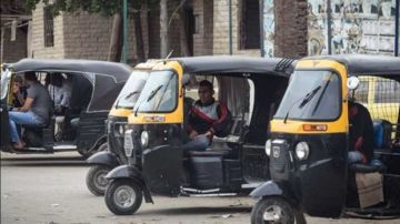 محافظة الجيزة: عملية ترقيم التوكتوك تتم في عدة احياء والمراكز والمدن بالمحافظة