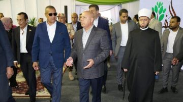 4 وزارء يفتتحون المنطقة الإدارية والخدمية ومسجد الريف المصري بجنوب سيناء 4 وزارء يفتتحون المنطقة الإدارية والخدمية ومسجد الريف المصري بجنوب سيناء