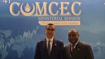 الخطيب: مصر تولي اهتماما كبيرا بتعزيز التجارة البينية بين دول الكومسيك الخطيب: مصر تولي اهتماما كبيرا بتعزيز التجارة البينية بين دول الكومسيك