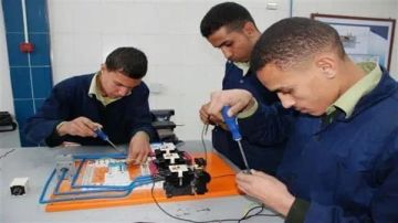 لدعم سوق العمل.. رئيس الرقابة المالية يقترح تدريبا إلزاميا لطلاب الثانوية الفنية لدعم سوق العمل.. رئيس الرقابة المالية يقترح تدريبا إلزاميا لطلاب الثانوية الفنية