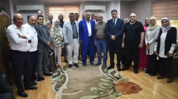 مياه الشرب بالجيزة تنظم حفلا لاستقبال رئيسها الجديد وتكرم رئيسها السابق مياه الشرب بالجيزة تنظم حفلا لاستقبال رئيسها الجديد وتكرم رئيسها السابق