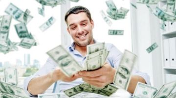 هل الإنسان حر في إنفاق ماله دون مراعاة لمشاعر الفقراء؟.. الإفتاء توضح هل الإنسان حر في إنفاق ماله دون مراعاة لمشاعر الفقراء؟.. الإفتاء توضح