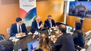 وزير الري يبحث مع الجانب الفرنسي إعداد خطة استراتيجية لتأهيل محطات الرفع