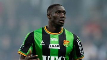 الفيل الإيفواري يوافق على الانتقال للأهلي والأحمر يضغط لحسم الصفقة قبل يناير الفيل الإيفواري يوافق على الانتقال للأهلي والأحمر يضغط لحسم الصفقة قبل يناير