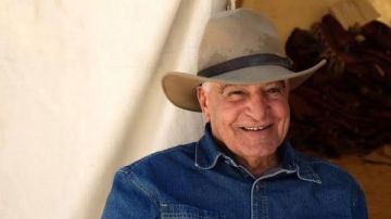 زاهي حواس: المتحف الكبير يجمع الحضارة المصرية عبر العصور المختلفة في مكان واحد فيديو زاهي حواس: المتحف الكبير يجمع الحضارة المصرية عبر العصور المختلفة في مكان واحد فيديو