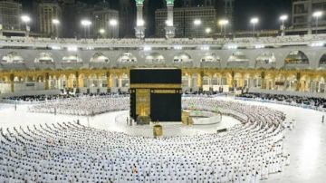 أيهما أولى.. الحج أم تزويج الأبناء أولا؟ دار الإفتاء تجيب