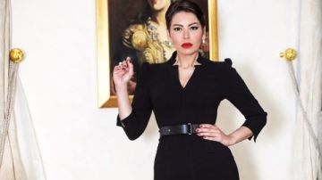 بخصر منحوت.. لقاء الخميسي تلفت الأنظار بإطلالتها بخصر منحوت.. لقاء الخميسي تلفت الأنظار بإطلالتها