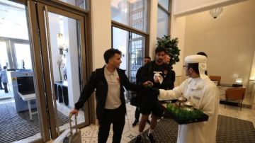 بعثة الأهلي تصل فندق الإقامة في المغرب