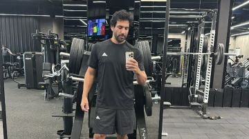 حسن الرداد يبرز رشاقته في أحدث ظهور عبر إنستجرام حسن الرداد يبرز رشاقته في أحدث ظهور عبر إنستجرام