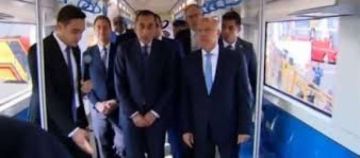 رئيس الوزراء يتفقد قطار فيلارو Velaro عالي السرعة