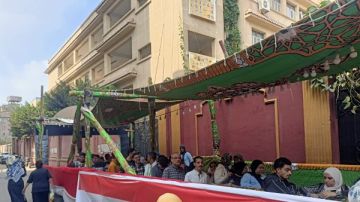 طوابير أمام لجان 15مايو بعد ساعات من بدء الانتخابات