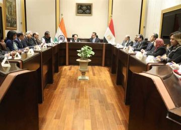 وزير الصحة يبحث مع نظيره الهندي تعزيز التعاون في مجالات الرعاية الصحية