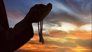 أذكار المساء .. تزيل الهم والغم وتجلب الراحة والسرور أذكار المساء .. تزيل الهم والغم وتجلب الراحة والسرور