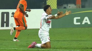 إصابة دونجا وتغيير مزدوج 9 مشاهد مثيرة بلقاء الزمالك وزيسكو