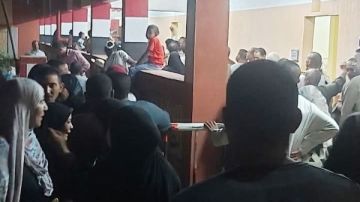 إقبال متزايد داخل اللجان الانتخابية فى أسوان .. صور إقبال متزايد داخل اللجان الانتخابية فى أسوان .. صور