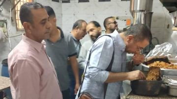 تموين المنيا: تحرير 220 مخالفة خلال حملات رقابية مكثفة على المخابز والأسواق تموين المنيا: تحرير 220 مخالفة خلال حملات رقابية مكثفة على المخابز والأسواق