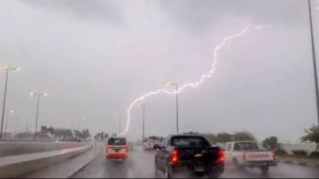 طقس الاثنين.. فرص أمطار وسحب رعدية في هذه المناطق
