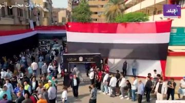 طوابير أمام لجان إمبابة في أولى أيام التصويت بانتخابات النواب