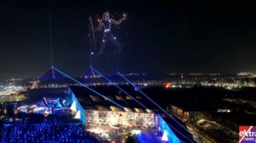 عروض مذهلة بالهولوجرام في سماء المتحف المصري الكبير والأهرامات عروض مذهلة بالهولوجرام في سماء المتحف المصري الكبير والأهرامات