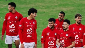 لقطات من مران منتخب مصر الثاني استعدادا لمواجهة الجزائر وديا لقطات من مران منتخب مصر الثاني استعدادا لمواجهة الجزائر وديا