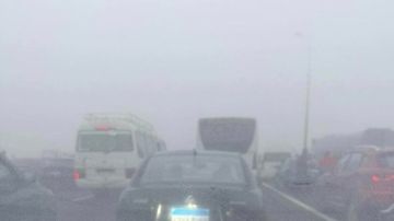 فتح طريق مصر الإسكندرية الصحراوي عقب الغلق يسبب الشبورة