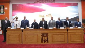 محافظ الوادي الجديد يشهد القرعة العلنية لحج وزارة الداخلية