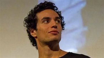 مقرر عرضه في رمضان 2026.. النجم الفلسطيني آدم بكري ينضم إلى الحب والحرب