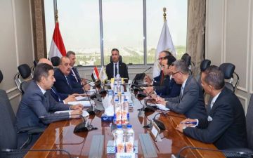 وزير التموين المصري يناقش مع العامة لتجارة الجملة استعدادات شهر رمضان