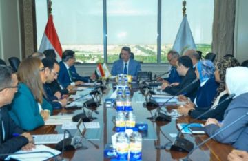 التموين تبحث إنشاء المركز اللوجيستي العالمي لتخزين وتوزيع الحبوب شرق بورسعيد التموين تبحث إنشاء المركز اللوجيستي العالمي لتخزين وتوزيع الحبوب شرق بورسعيد