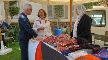 تراثنا يجمعنا.. بازار سنوي يحتفي بالحرف والهوية الفلسطينية