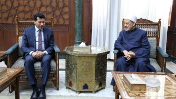 شيخ الأزهر خلال لقائه وزير الرياضة: الشباب عماد الأمة ومبادرات الأزهر تهدف لصقل الوعي وتعزيز السلام