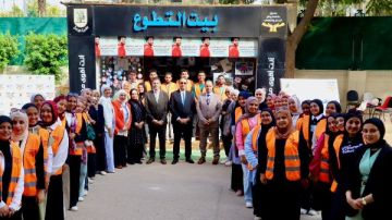 مدير صندوق مكافحة الإدمان يزور بيت التطوع بجامعة القاهرة ويلتقي المتطوعين مدير صندوق مكافحة الإدمان يزور بيت التطوع بجامعة القاهرة ويلتقي المتطوعين