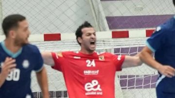 إبراهيم المصري: الأهلي توج بسوبر اليد عن جدارة واستحقاق إبراهيم المصري: الأهلي توج بسوبر اليد عن جدارة واستحقاق