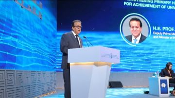 عبد الغفار: القيادة السياسية تضع صحة المواطن في صدارة أولوياتها بالتوسع في التأمين الشامل عبد الغفار: القيادة السياسية تضع صحة المواطن في صدارة أولوياتها بالتوسع في التأمين الشامل