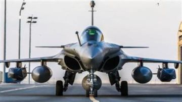 فاينانشيال تايمز: أوكرانيا تستهدف تحديث قواتها الجوية عبر صفقة رافال الفرنسية فاينانشيال تايمز: أوكرانيا تستهدف تحديث قواتها الجوية عبر صفقة رافال الفرنسية