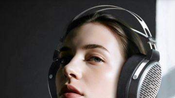 لتجربة صوتية مميزة.. إليك أفضل سماعات رأس لاسلكية في الأسواق في 2025 لتجربة صوتية مميزة.. إليك أفضل سماعات رأس لاسلكية في الأسواق في 2025