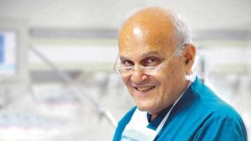 مجدي يعقوب: هؤلاء الثلاثة هم قدوتي في الحياة.. فيديو