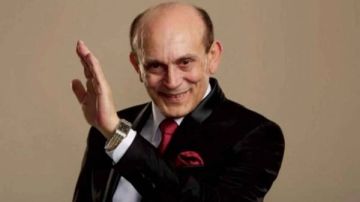 محمد صبحي: على السوشيال ميديا أخبار عن وفاة فنان ولما تدخل عليها تلاقي إعلانات صابون محمد صبحي: على السوشيال ميديا أخبار عن وفاة فنان ولما تدخل عليها تلاقي إعلانات صابون