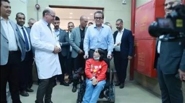 نائب رئيس الوزراء يتفقد أعمال تطوير مبنى العيادات الخارجية بمستشفى الجمهورية التعليمي