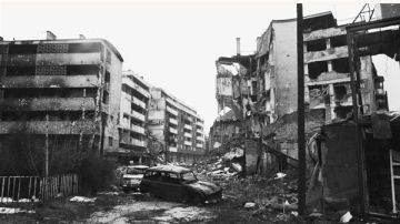 سياحة دامية.. 70 ألف جنيه إسترليني لإطلاق النار على أشخاص أبرياء في رحلات صيد سفاري بشرية وسط حرب البوسنة