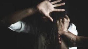 عنتيل مدرسة بفيصل.. تفاصيل المكالمات الجنسية مع الطالبات وسر السقوط خاص عنتيل مدرسة بفيصل.. تفاصيل المكالمات الجنسية مع الطالبات وسر السقوط خاص