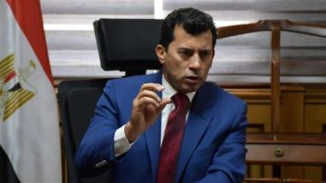 وزير الرياضة عن التجنيس: 