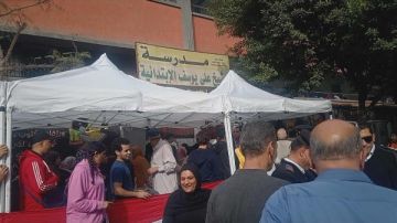 شاهد.. استئناف التصويت في مدرسة الشهيد علي يوسف بالسيدة زينب