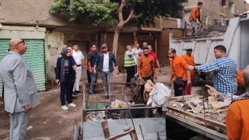 نائب محافظ القليوبية تقود حملة نظافة وإزالة الاشغالات بشبرا الخيمة