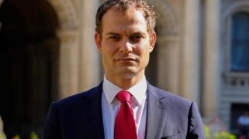 وزير الدولة البريطاني: نعترف رسميا بدولة فلسطين ونسعى لترسيخ حل الدولتين وزير الدولة البريطاني: نعترف رسميا بدولة فلسطين ونسعى لترسيخ حل الدولتين