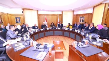 وزيرة التضامن تترأس اجتماع مجلس إدارة بنك ناصر الاجتماعي