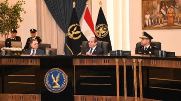 الرئيس السيسي يكشف: مصر ستشهد إنشاء مدينة إعلام على أعلى مستوى خلال 3 سنوات فيديو الرئيس السيسي يكشف: مصر ستشهد إنشاء مدينة إعلام على أعلى مستوى خلال 3 سنوات فيديو