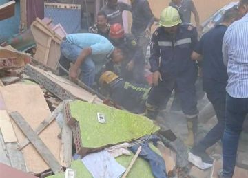 انهيار جزء من عقار بحي الخليفة.. ومحافظ القاهرة يتدخل