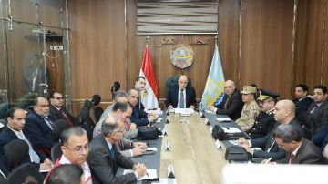 محافظ كفر الشيخ يترأس غرفة العمليات الرئيسية لمتابعة انتخابات النواب محافظ كفر الشيخ يترأس غرفة العمليات الرئيسية لمتابعة انتخابات النواب